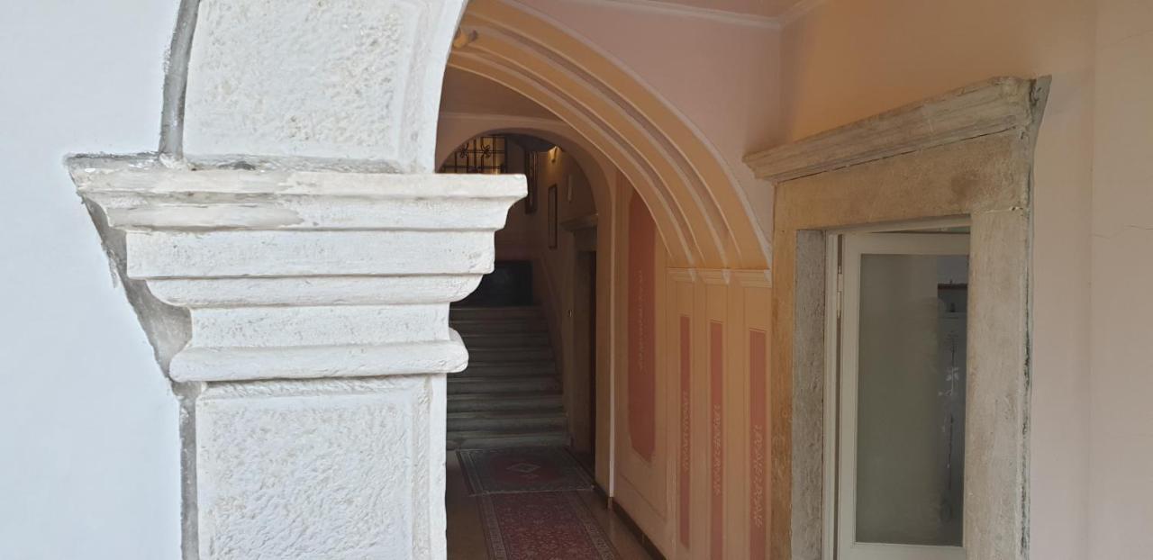 Albergo Bellavista Limone sul Garda Exteriör bild