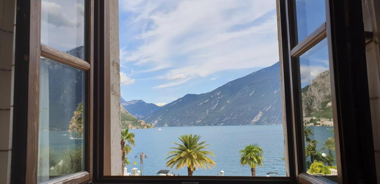 Albergo Bellavista Limone sul Garda Exteriör bild