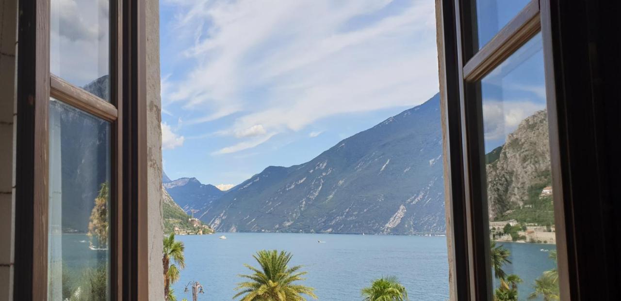 Albergo Bellavista Limone sul Garda Exteriör bild