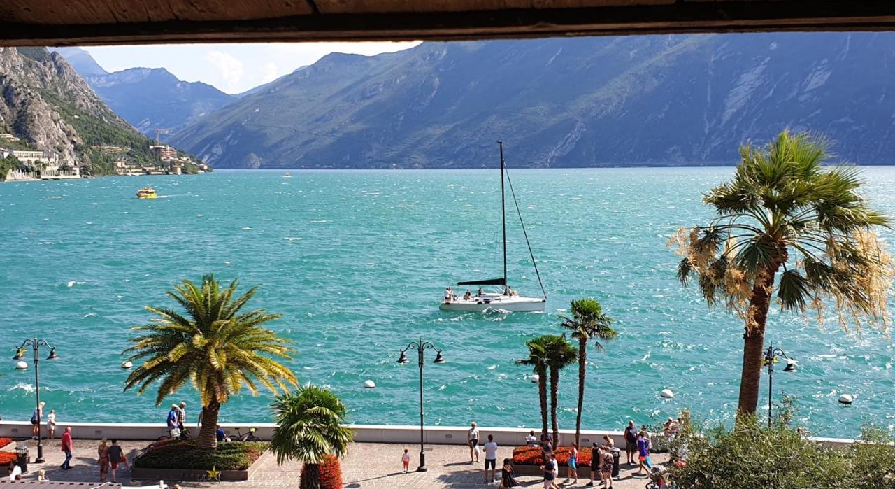 Albergo Bellavista Limone sul Garda Exteriör bild