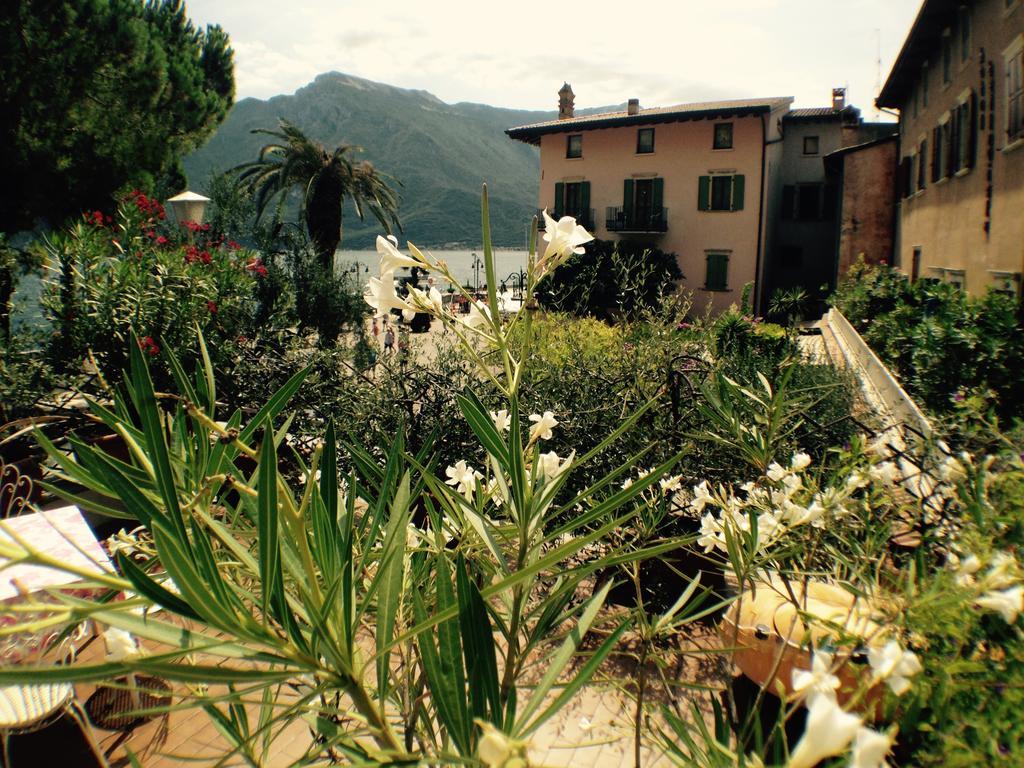 Albergo Bellavista Limone sul Garda Exteriör bild