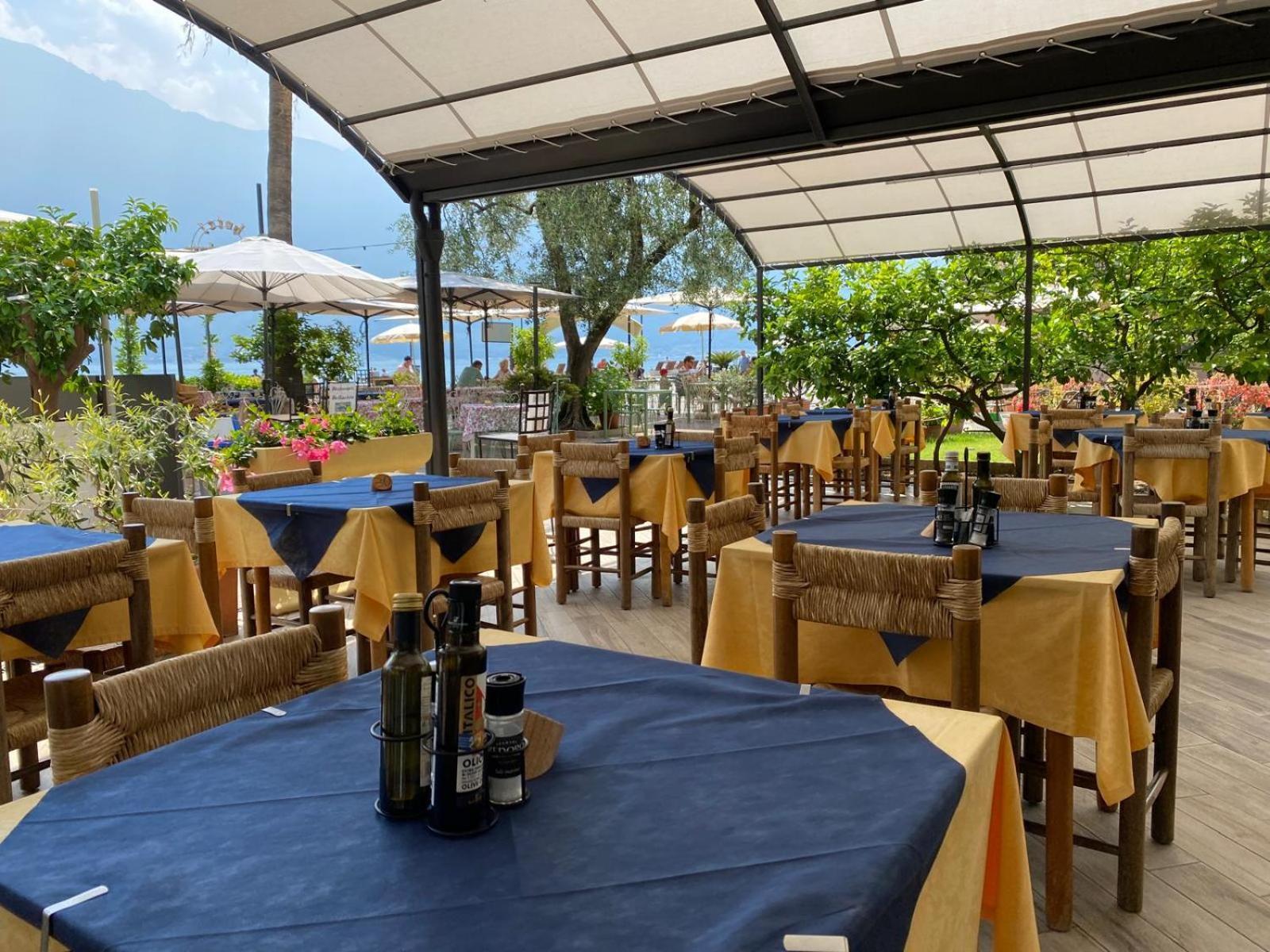 Albergo Bellavista Limone sul Garda Exteriör bild
